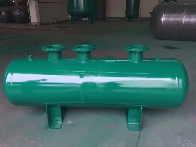 1679991473376569.jpeg 永顺永顺永顺蒸汽分气缸1.jpeg